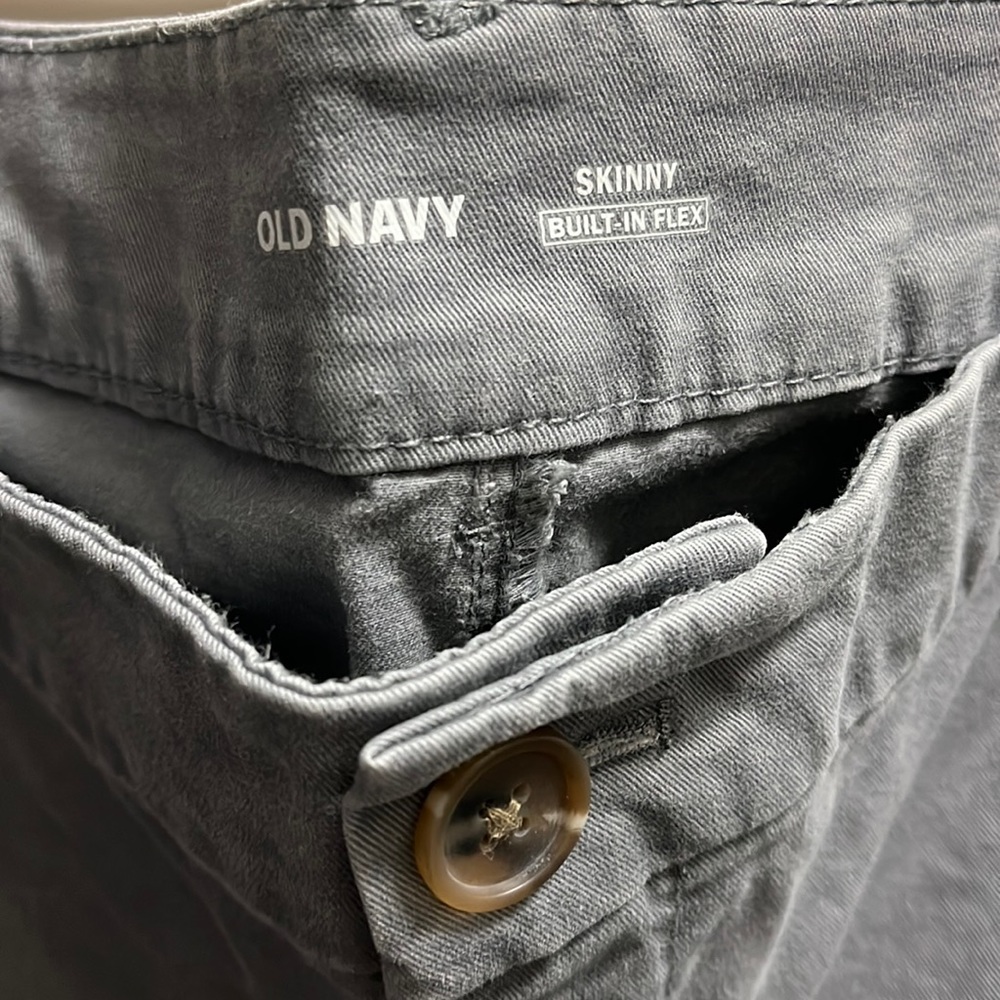 Skinny, gray Old Navy Skinny, built in flex